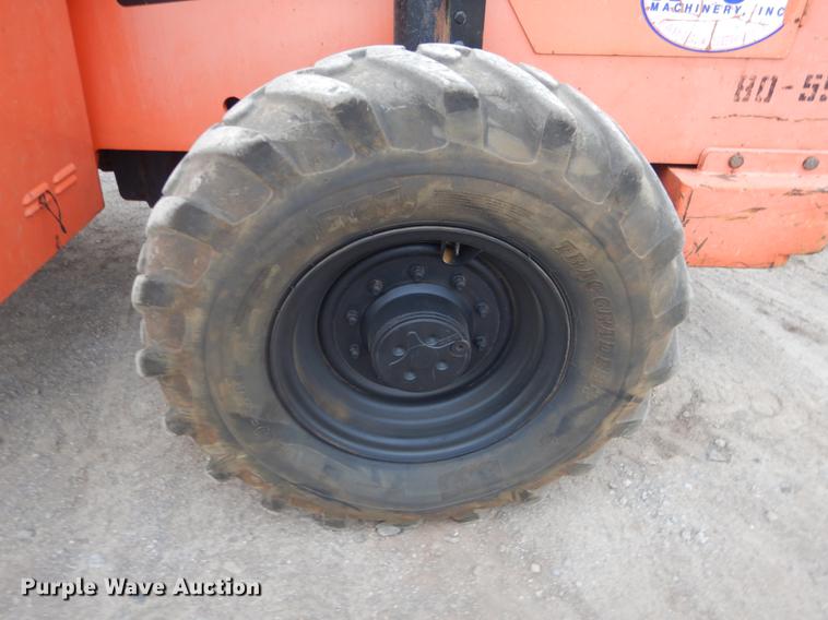 image for item BE9261 2005 SkyTrak 10054 telehandler