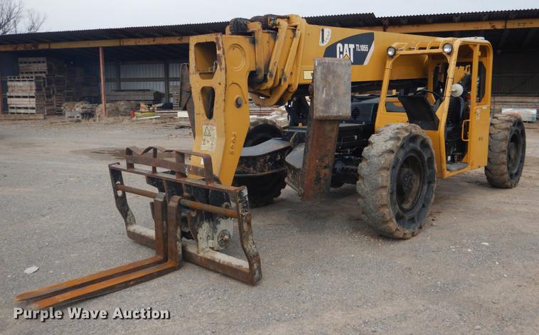 image for item BE9262 2007 Caterpillar TL1055 telehandler