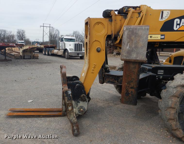 image for item BE9262 2007 Caterpillar TL1055 telehandler