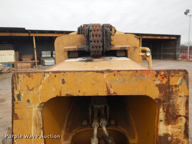 image for item BE9262 2007 Caterpillar TL1055 telehandler