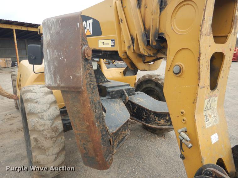 image for item BE9262 2007 Caterpillar TL1055 telehandler