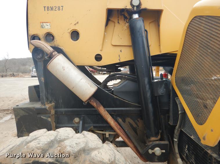 image for item BE9262 2007 Caterpillar TL1055 telehandler