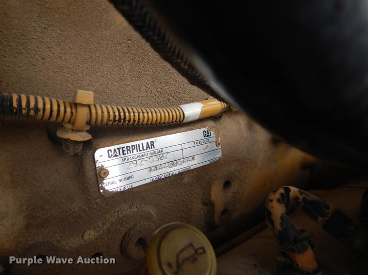 image for item BE9262 2007 Caterpillar TL1055 telehandler