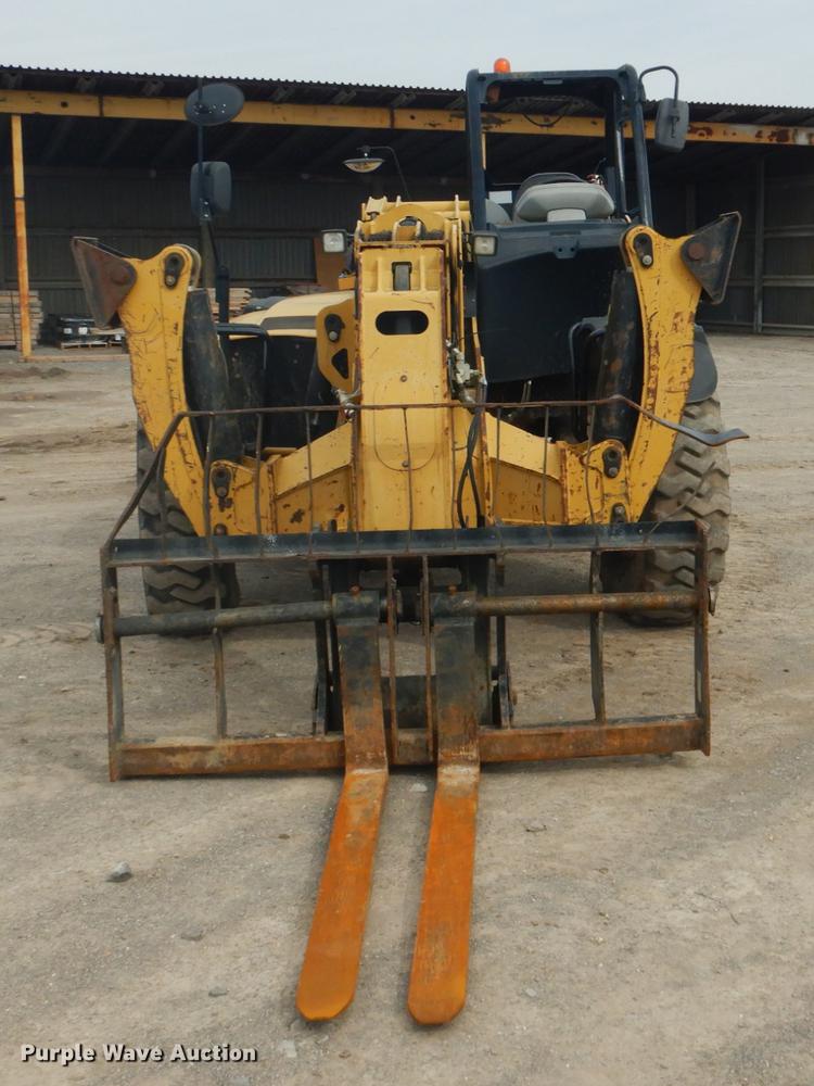 image for item BE9263 2006 Caterpillar TH580B telehandler