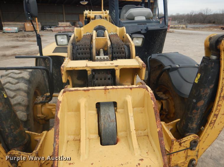 image for item BE9263 2006 Caterpillar TH580B telehandler