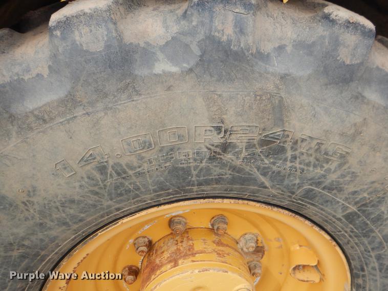 image for item BE9263 2006 Caterpillar TH580B telehandler