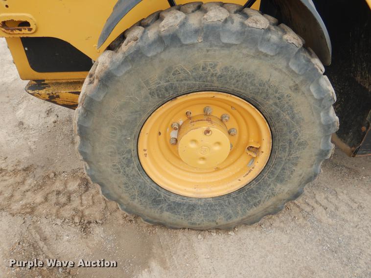 image for item BE9263 2006 Caterpillar TH580B telehandler