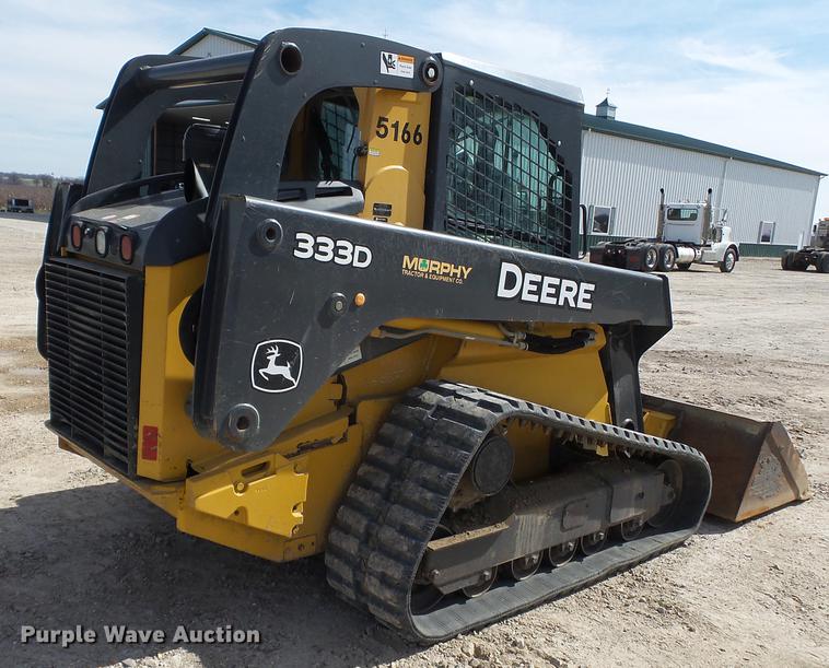 image for item CD9575 2013 John Deere 333D skid steer