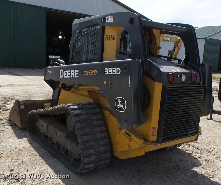 image for item CD9575 2013 John Deere 333D skid steer