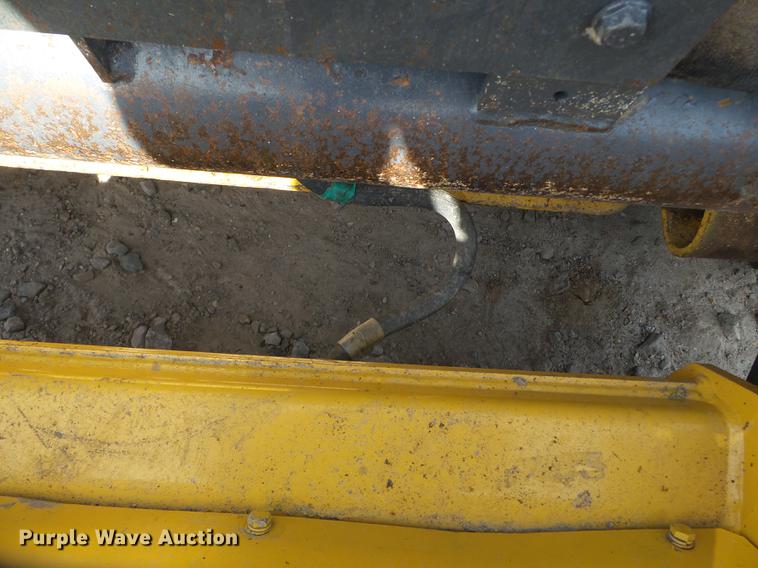 image for item CD9575 2013 John Deere 333D skid steer