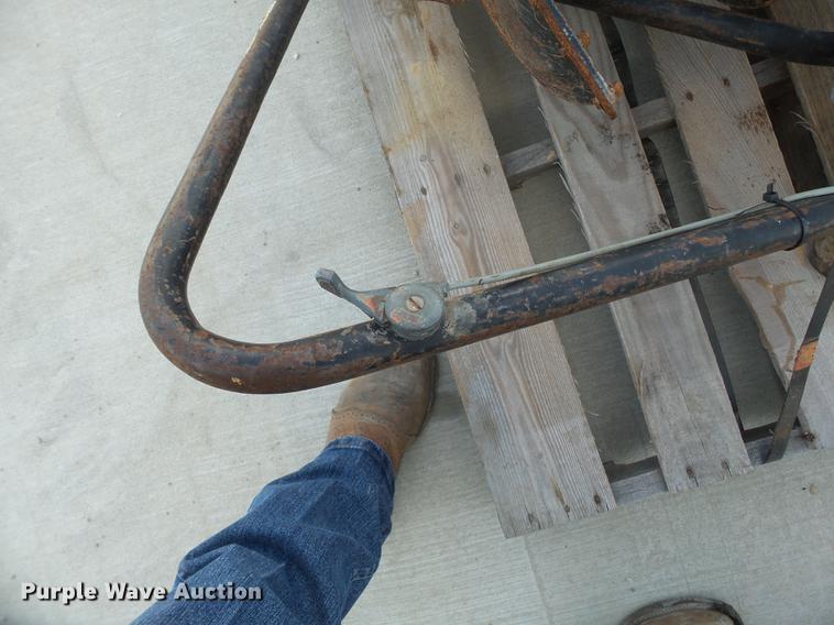 image for item CD9580 Stihl 4308 post hole auger