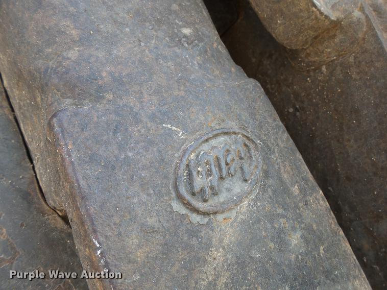 image for item CD9584 2005 John Deere 200C LC excavator