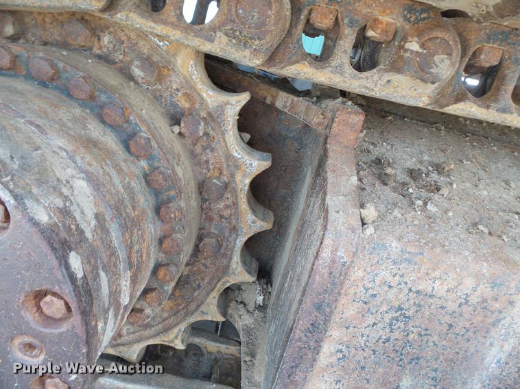 image for item CD9584 2005 John Deere 200C LC excavator