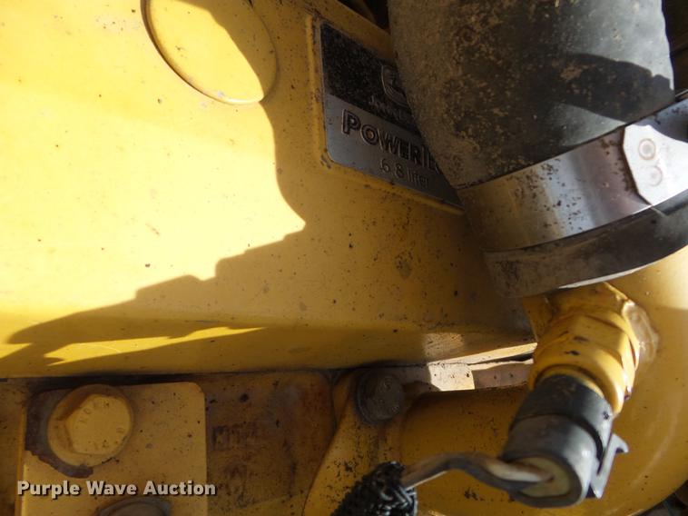 image for item CD9584 2005 John Deere 200C LC excavator