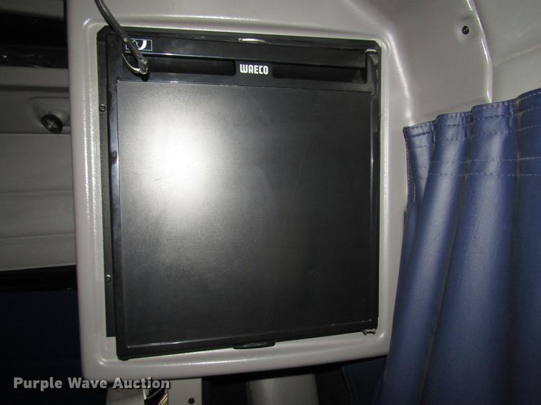 image for item DB6784 2007 Peterbilt 379 semi truck