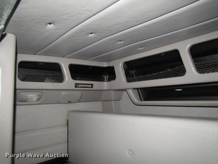 image for item DB6784 2007 Peterbilt 379 semi truck