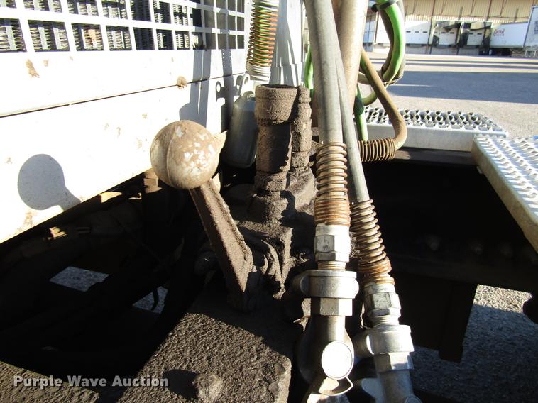 image for item DB6784 2007 Peterbilt 379 semi truck