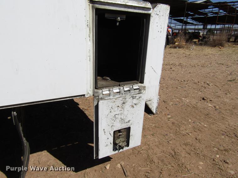 image for item DB6787 2008 Kenworth T300 service truck