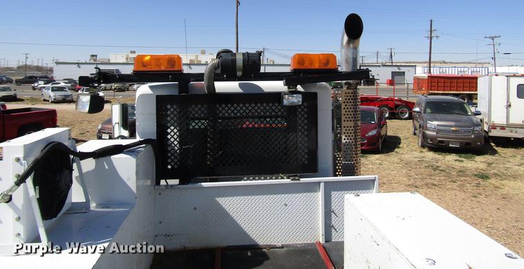 image for item DB6787 2008 Kenworth T300 service truck