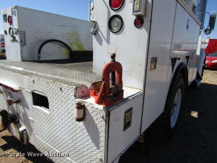 image for item DB6787 2008 Kenworth T300 service truck