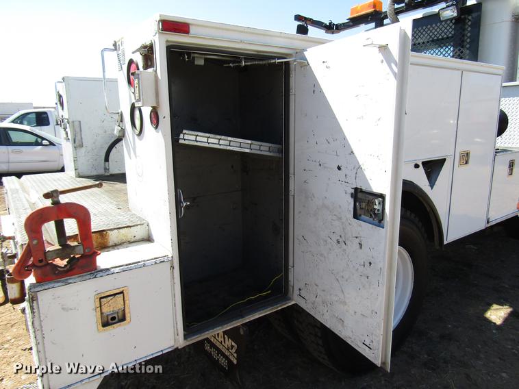 image for item DB6787 2008 Kenworth T300 service truck