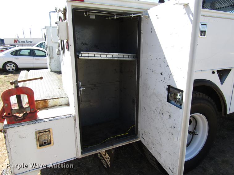 image for item DB6787 2008 Kenworth T300 service truck