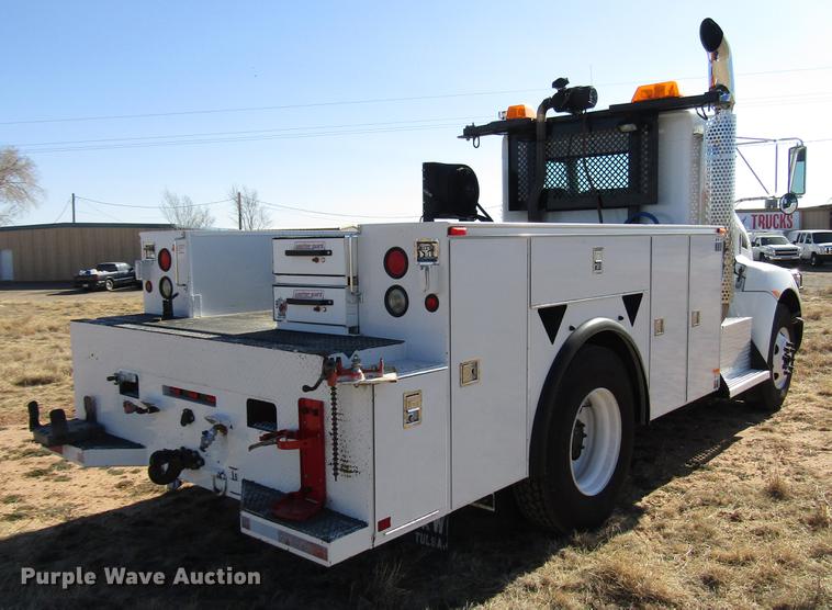 image for item DB6788 2009 Kenworth T300 service truck