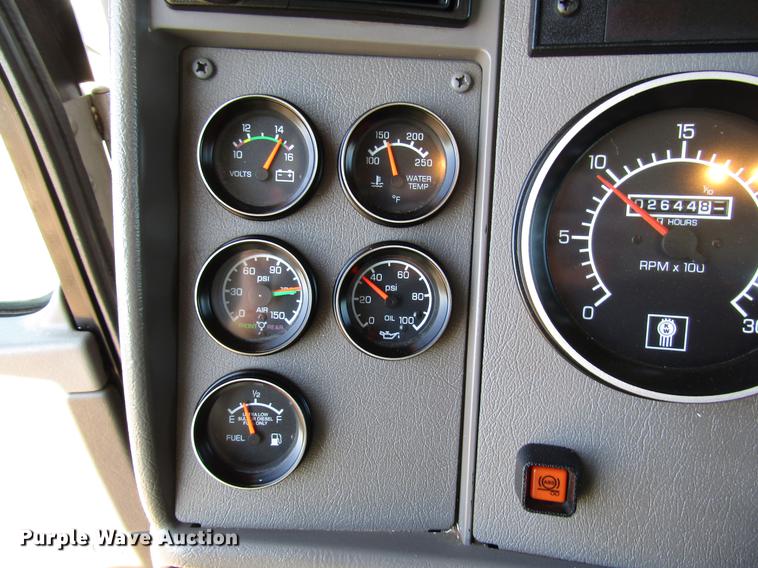 image for item DB6788 2009 Kenworth T300 service truck