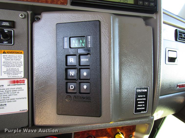 image for item DB6788 2009 Kenworth T300 service truck