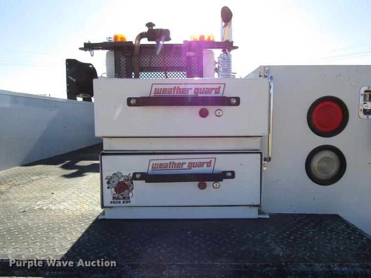 image for item DB6788 2009 Kenworth T300 service truck