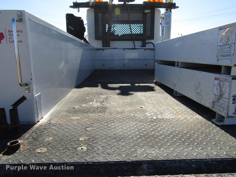 image for item DB6788 2009 Kenworth T300 service truck