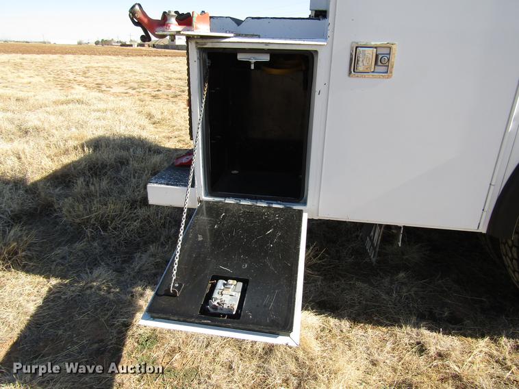 image for item DB6788 2009 Kenworth T300 service truck