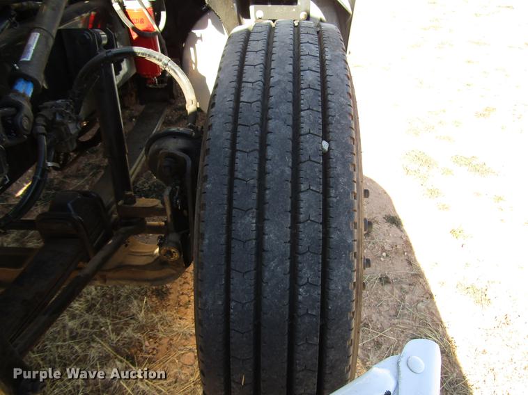 image for item DB6788 2009 Kenworth T300 service truck