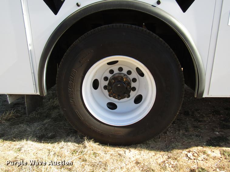 image for item DB6788 2009 Kenworth T300 service truck