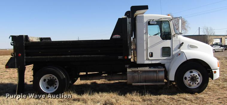 image for item DB6789 2008 Kenworth T300 dump truck