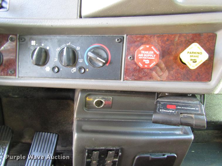 image for item DB6789 2008 Kenworth T300 dump truck