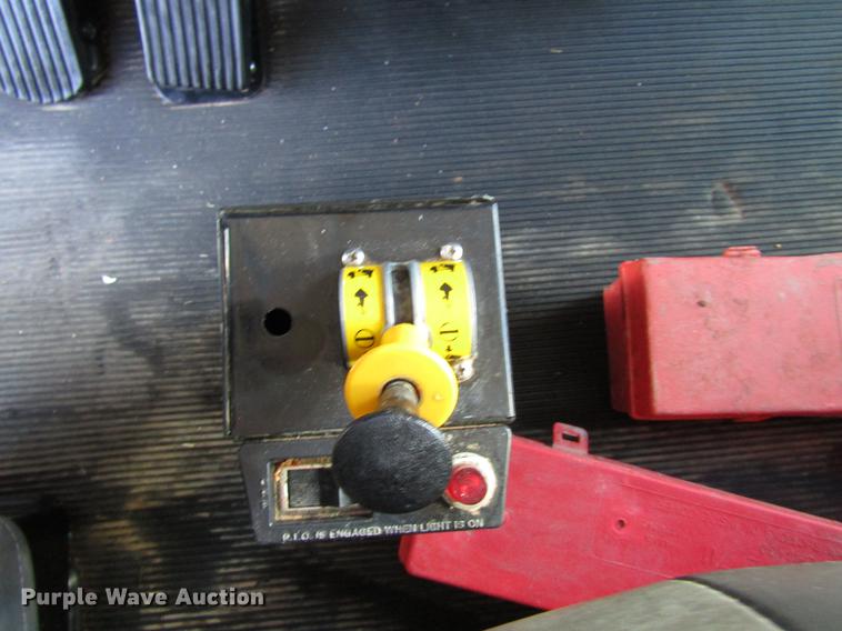 image for item DB6789 2008 Kenworth T300 dump truck