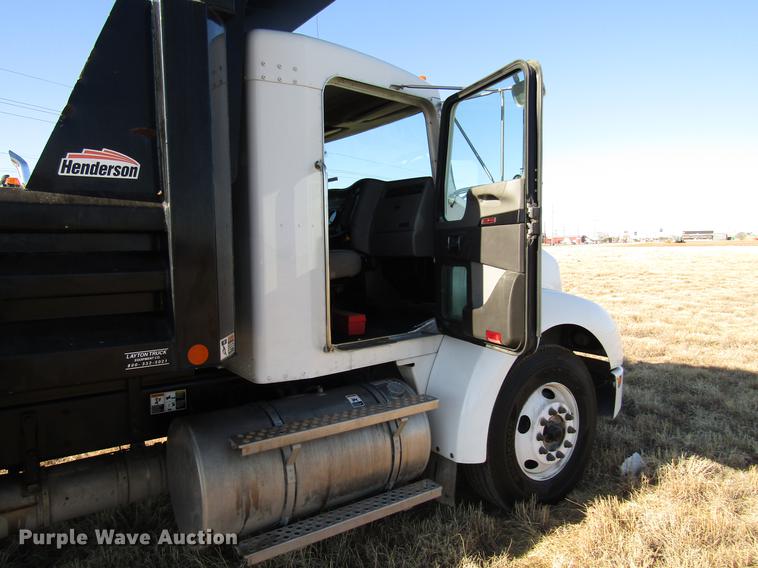 image for item DB6789 2008 Kenworth T300 dump truck