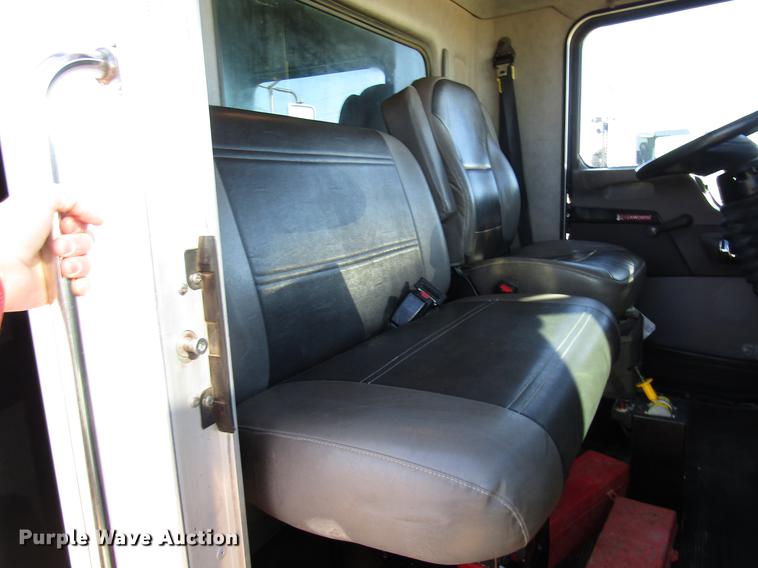 image for item DB6789 2008 Kenworth T300 dump truck