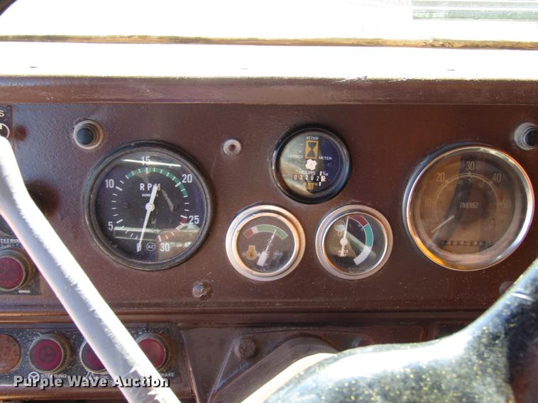 image for item DB6797 1983 Caterpillar 769C haul truck