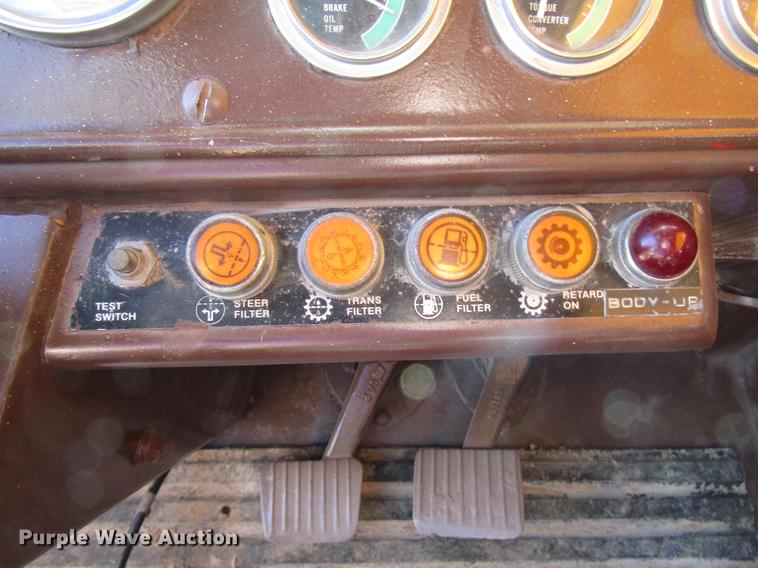 image for item DB6797 1983 Caterpillar 769C haul truck