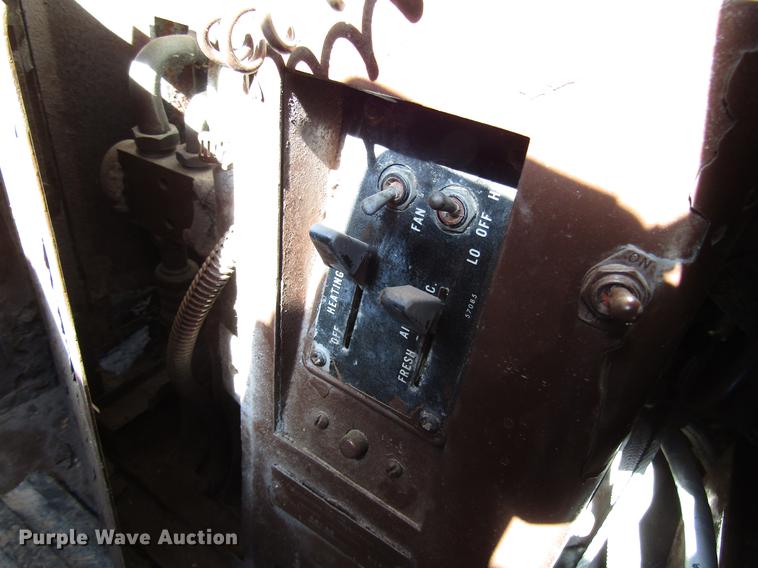 image for item DB6797 1983 Caterpillar 769C haul truck