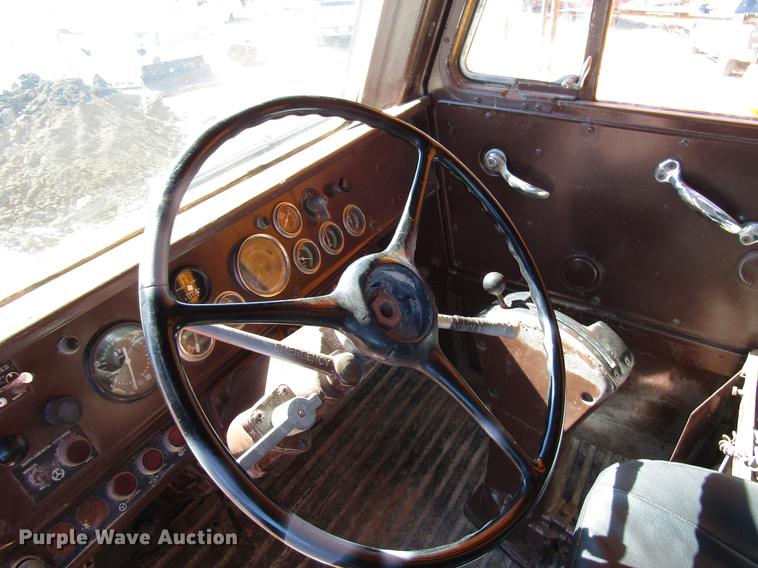 image for item DB6797 1983 Caterpillar 769C haul truck