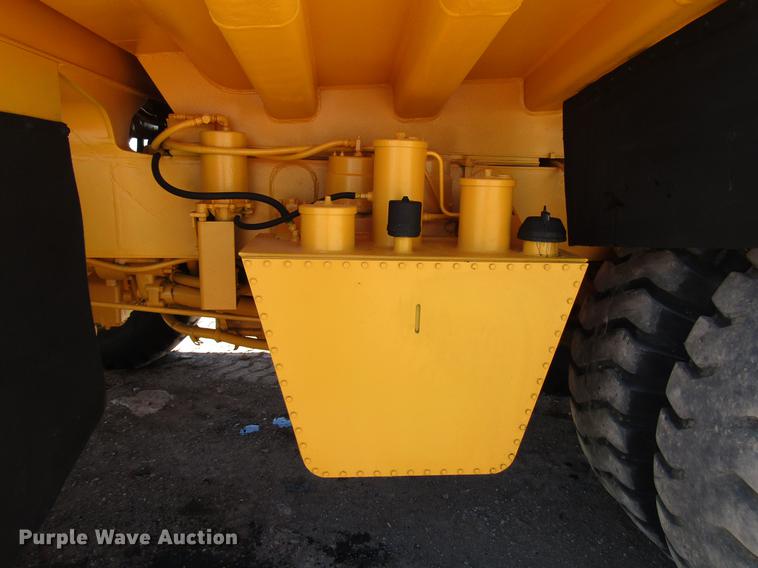 image for item DB6797 1983 Caterpillar 769C haul truck