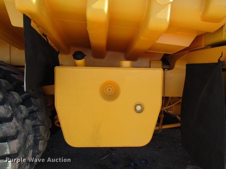 image for item DB6797 1983 Caterpillar 769C haul truck