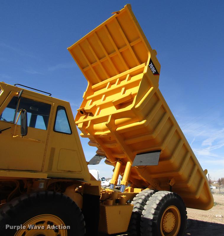 image for item DB6797 1983 Caterpillar 769C haul truck