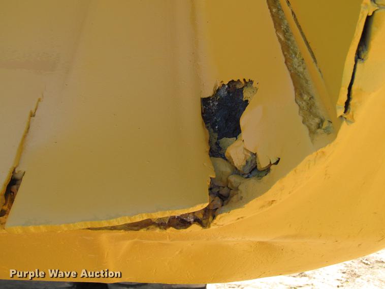 image for item DB6797 1983 Caterpillar 769C haul truck