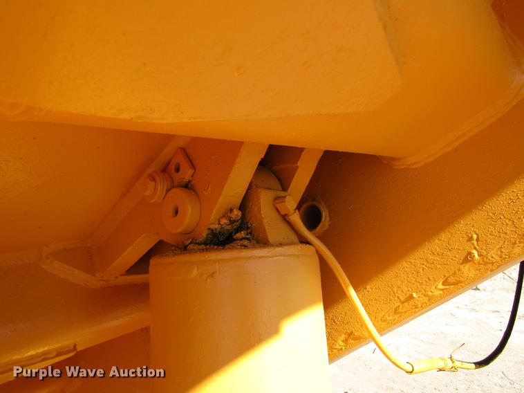 image for item DB6797 1983 Caterpillar 769C haul truck