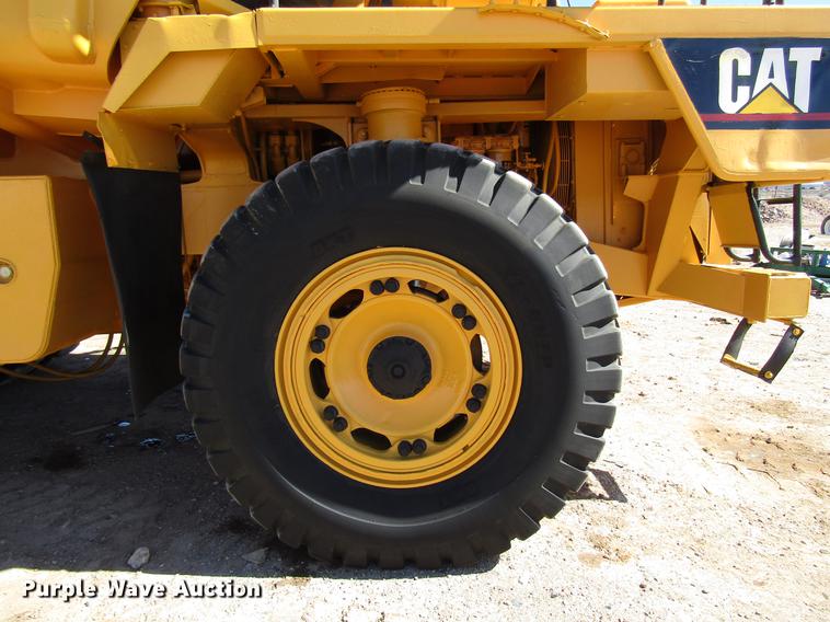 image for item DB6797 1983 Caterpillar 769C haul truck