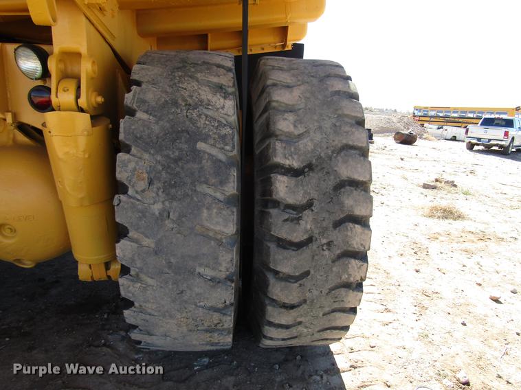 image for item DB6797 1983 Caterpillar 769C haul truck